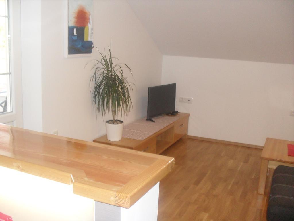 Apartment Bogoje Kuciste Bagian luar foto